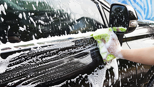 Có nên rửa xe thường xuyên?