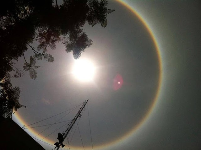 Hiện tượng cầu vồng tròn quanh Mặt Trời là gì?