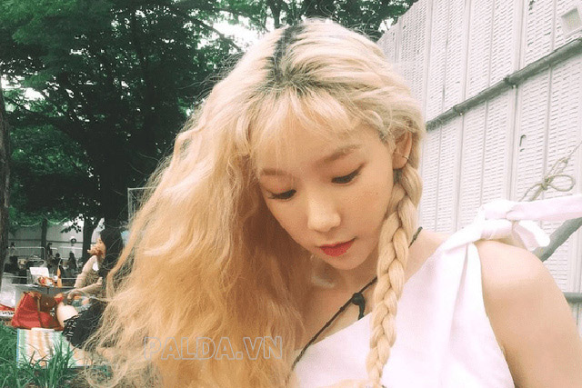 Nữ ca sĩ xinh đẹp Taeyeon thuộc cung Song Ngư