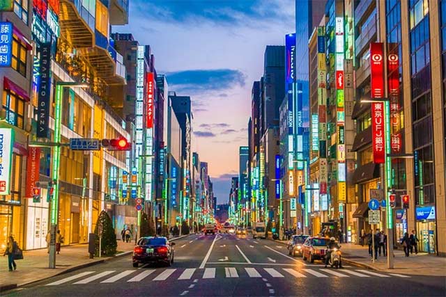 Thủ đô Tokyo đẹp lung linh khi lên đèn