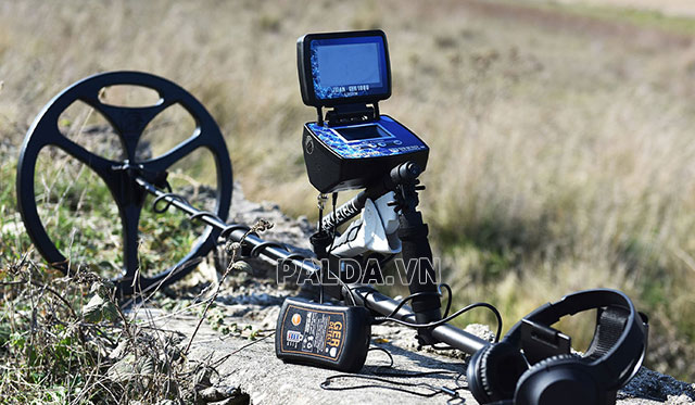 Bộ máy dò Titan Ger-1000