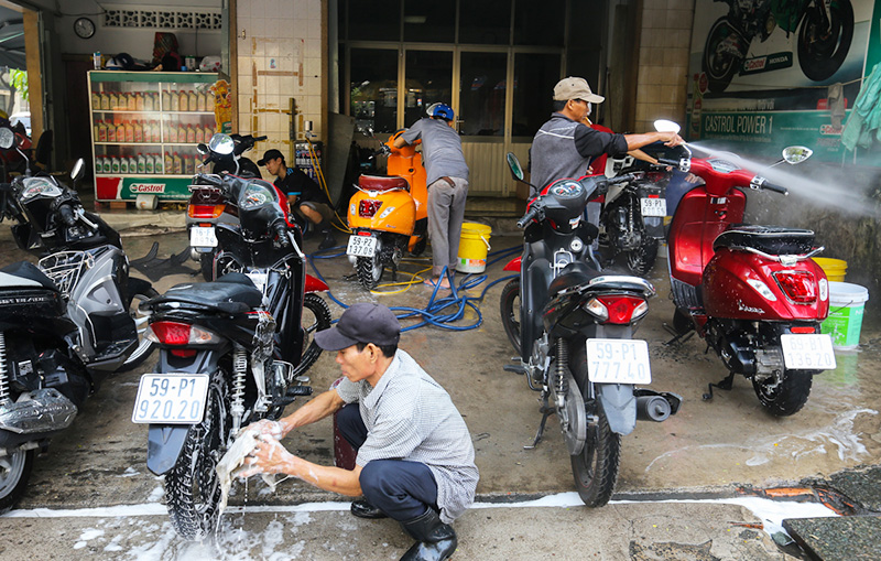 Chọn tiệm rửa xe Thanh Hóa nhân viên có tay nghề cao, uy tín