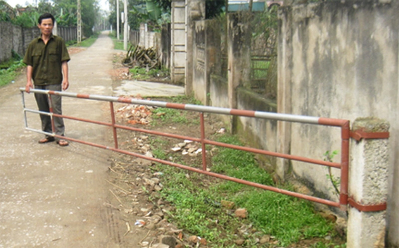Lưu ý lắp đặt barie tự chế để đảm bảo an toàn 