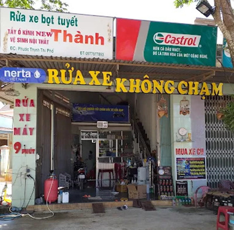 Rửa xe Thành